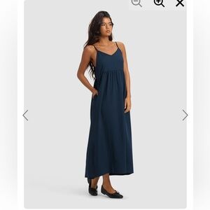Sleeveless Navy Maxi Dress with Spaghetti Straps